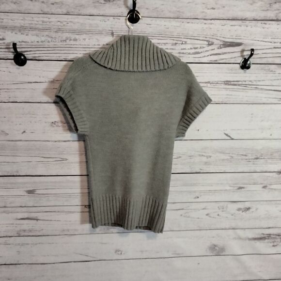 "Sweater Project" woman's shirt sleeve turtle neck sweater - Picture 4 of 5